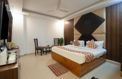 Muli Hotel | Hotel Grand Caves Near IGI Airport Delhi
