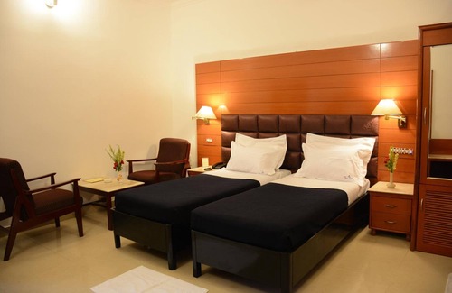 Bhubaneshwar Hotel | Hotel Grand central