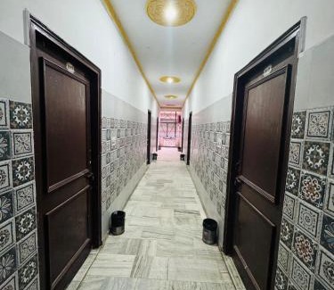 Haridwar House | Hotel Hari Ganga - Harkipauri Road