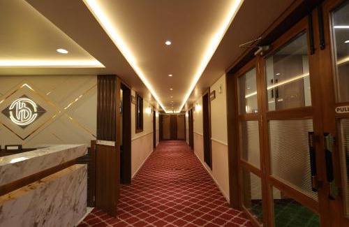 Rajkot Hotel | Hotel Heaven Blue