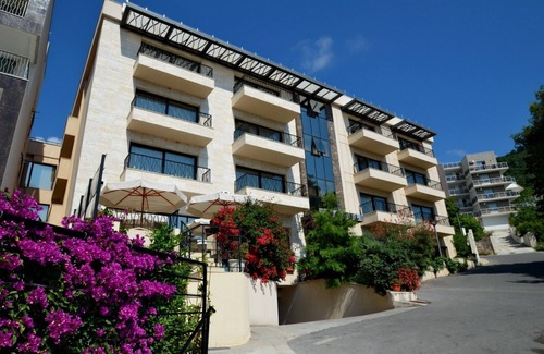 Przno House | Hotel HEC Residence Milocer