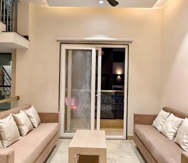 Indore Hotel | HOTEL HERITAGE Inn