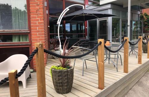Kirkkonummi Hotel | Hotel & Hostel Silmu