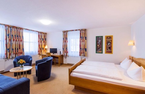 Grossschoenau House | Hotel Hubertusbaude - Doppelzimmer