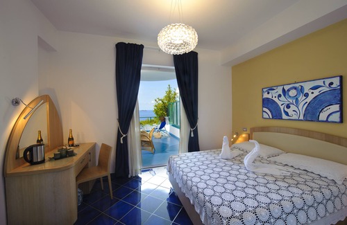 Praiano Hotel | Hotel Il Pino