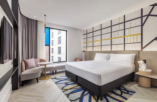 Melbourne Central Business District Hotel | Hotel Indigo Melbourne Little Collins by IHG