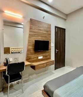 Indore Hotel | Hotel Ivanna