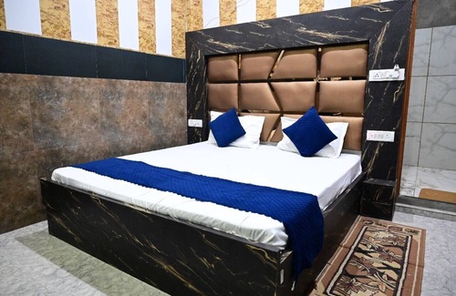 Faizabad Hotel | Hotel Jeevan Sathi By GRB