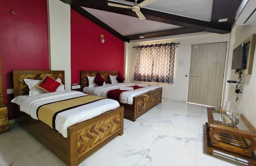 Medha Hotel | Hotel Kadam Palace