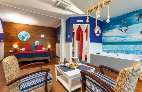 Cefalu Hotel | Hotel Kalura