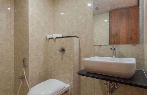 Hampankatta Hotel | Hotel Karuna Residency
