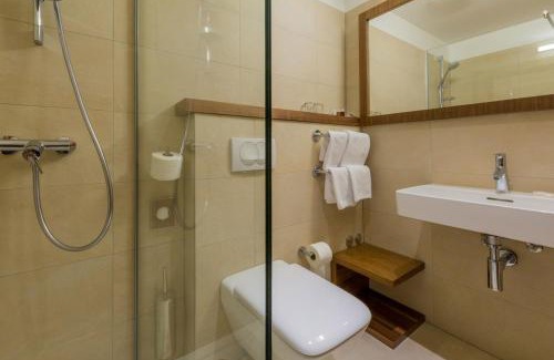 Selce Hotel | Hotel Katarina