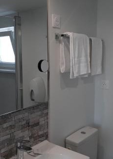 Saint-Nazaire Hotel | Hotel La Belle Etoile
