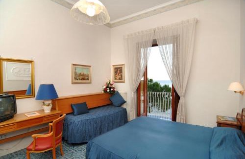 Amalfi Hotel | Hotel La Bussola