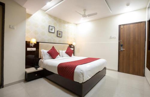 Jogeshwari West Hotel | Hotel Laaiba Residency