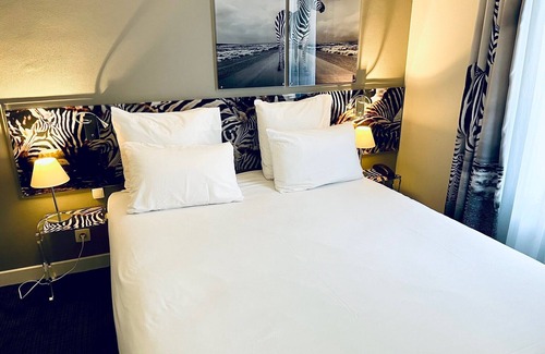 Rueil-Malmaison Hotel | Hotel Le Cardinal Rueil Centre