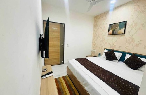 Ahmedabad Hotel | HOTEL LEGEND GOTA