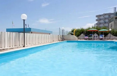 Pesaro Hotel | HOTEL LEONARDO DA VINCI