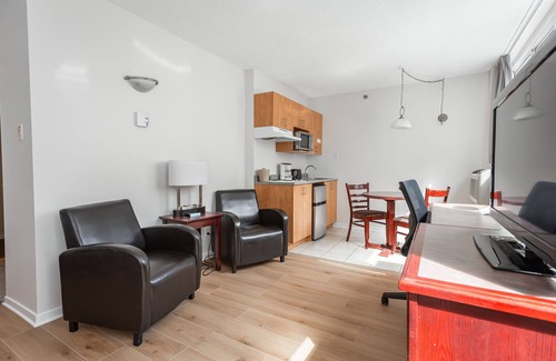 Ville-Marie Apartment | Hotel Les Suites Labelle