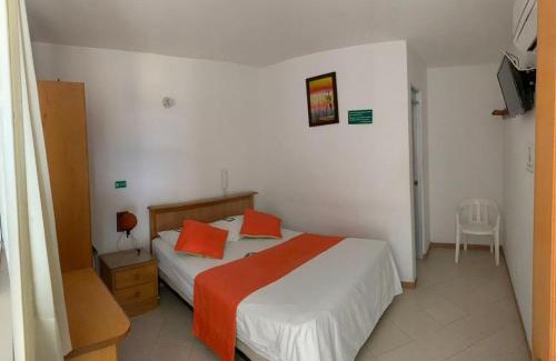 Melgar Hotel | Hotel los leones Melgar