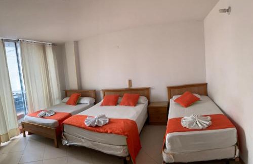 Melgar Hotel | Hotel los leones Melgar