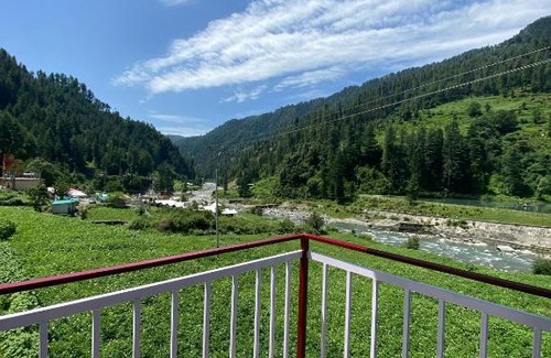 Gunehr Hotel | Hotel Manik