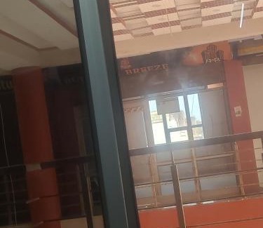 Bahadrabad Hotel | Hotel manika
