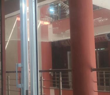 Bahadrabad Hotel | Hotel manika