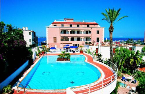 Ischia Porto Hotel | Hotel Mare Blu Terme