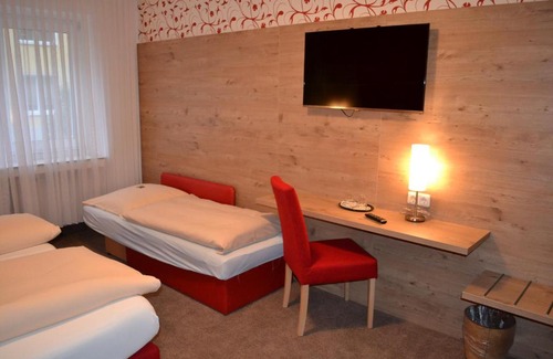 Stadtmitte Hotel | Hotel Minerva Garni