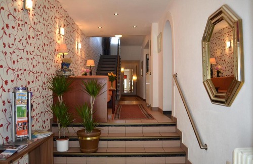 Stadtmitte Hotel | Hotel Minerva Garni