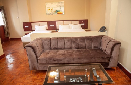 Maputo Hotel | HOTEL MIRAVA