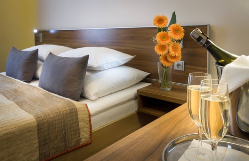 Mala Strana Hotel | Hotel Monastery