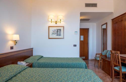 Sant'Agata sui Due Golfi Hotel | Hotel Montana
