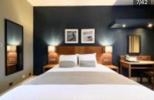 Aerocity Hotel | Hotel Moon Residency-Near IGI-Airport-Terminal-3