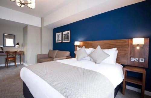 Aerocity Hotel | Hotel Moon Residency-Near IGI-Airport-Terminal-3