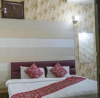 Mathura Hotel | Hotel New Vintage Mathura