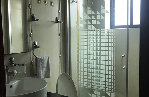 Mchafukoge Hotel | Hotel Nikko Tower