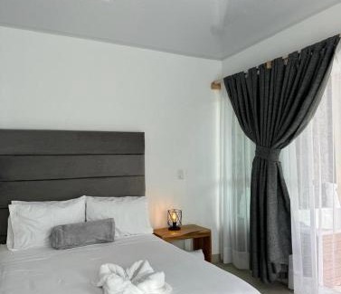 Guatape Hotel | Hotel Nova El Peñol