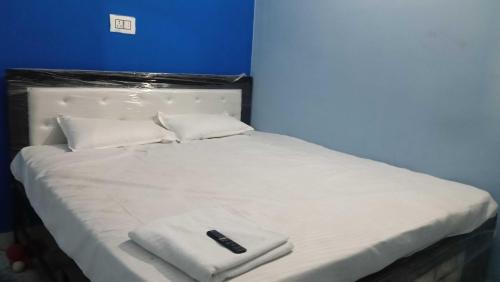 Patna Hotel | Hotel O Ayansh Guest House