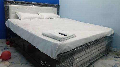 Patna Hotel | Hotel O Ayansh Guest House