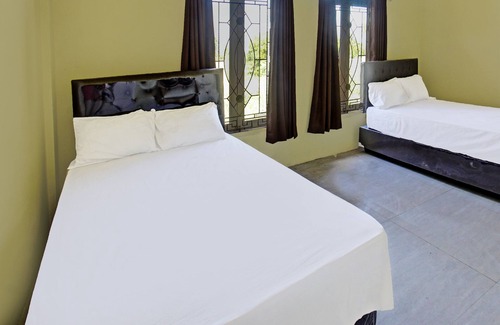 Gerung Hotel | Hotel O Ayu Bypass MansionNearBundaran Gerung