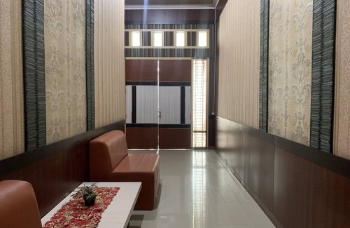 Palopo Hotel | Hotel O Kost Hidayat Syariah