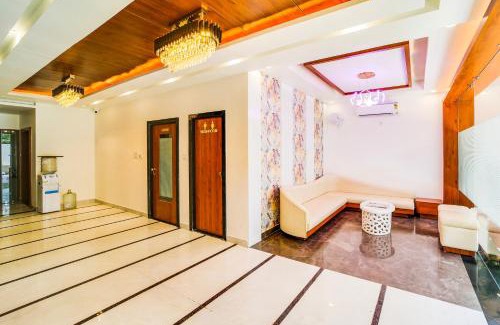 Bhopal Hotel | Hotel O Lotus Blue