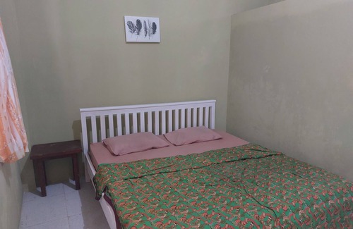 Manado City Centre Hotel | Hotel O Onong's Homestay Near Dodikjur Rindam XIII/Merdeka