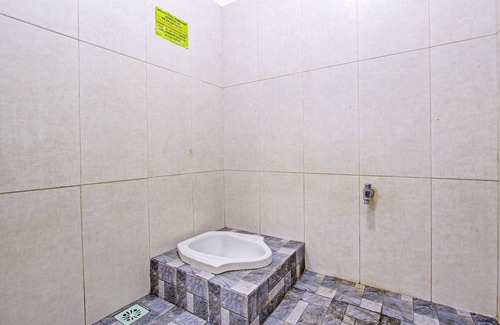 Pekalongan Hotel | Hotel O Pacar Guesthouse
