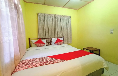 Pardamean Ajibata Hotel | Hotel O Penginapan & Villa Sirait