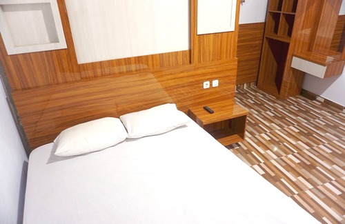 Makassar Hotel | Hotel O Pondom Danu 77