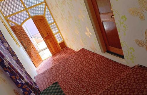 Jammu Apartment | Hotel O POP Rohi Homestay