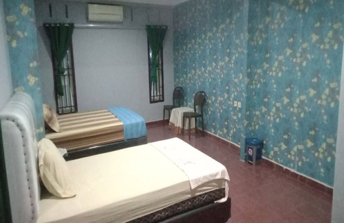 Padang Hotel | Hotel O Raudhatul Husna Homestay Syariah